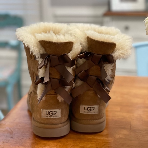 UGG Shoes - 🌿 Ugg boots size womens 6